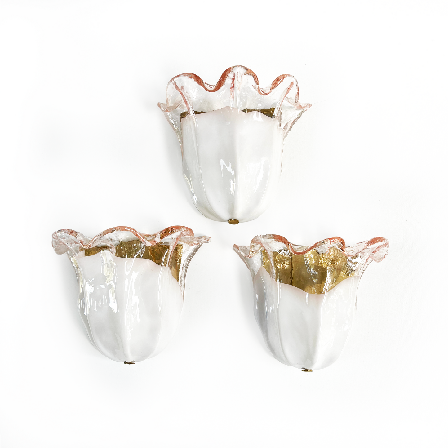 Vintage Tulip Shaped Pink and White Murano Glass Sconce by La Murrina - 1 Available