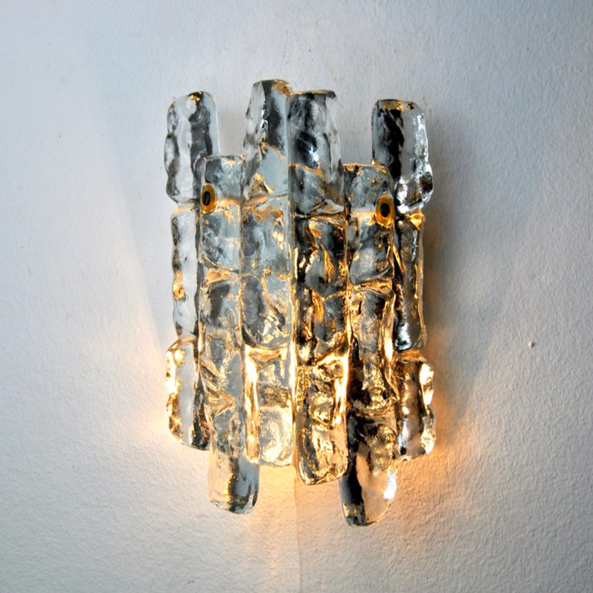 Pair of Vintage Sierra Ice-Glass Wall Lamps by J. T. Kalmar - 2 Panel - close up