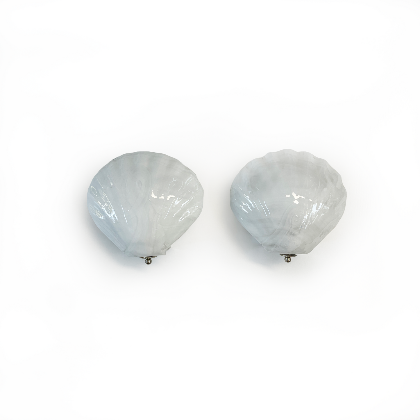 Pair of Small White Shell Wall Lights by La Murrina